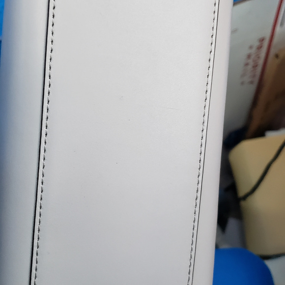 NEW TAGS Michael Kors Jet Set Tote Handbag Leather - Picture 7 of 8